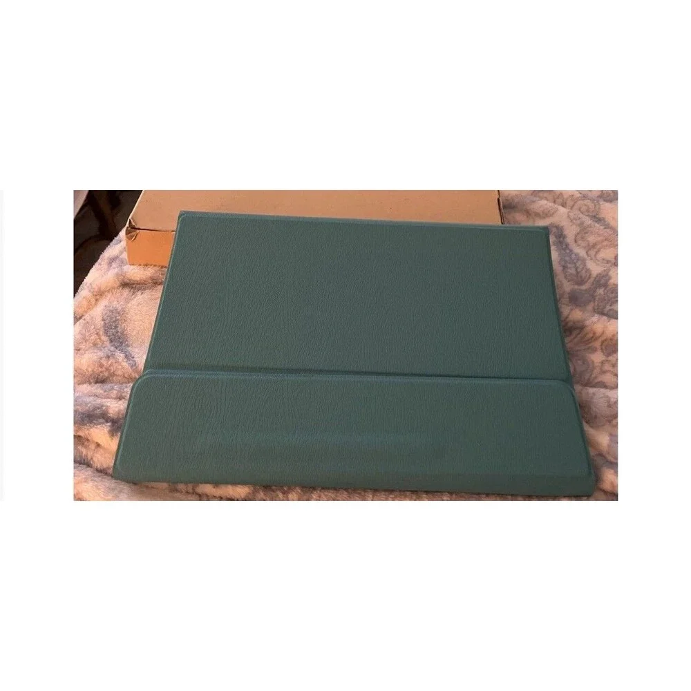Tablet Wireless Keyboard  Case Teal Apple iPads Hard Shell Charging Cord Incl